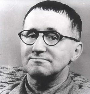 L'analfabeta politico  di Bertold Brecht
